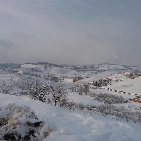 Agriturismo Cascina Vrona Villa Monteu Roero Buitenkant foto