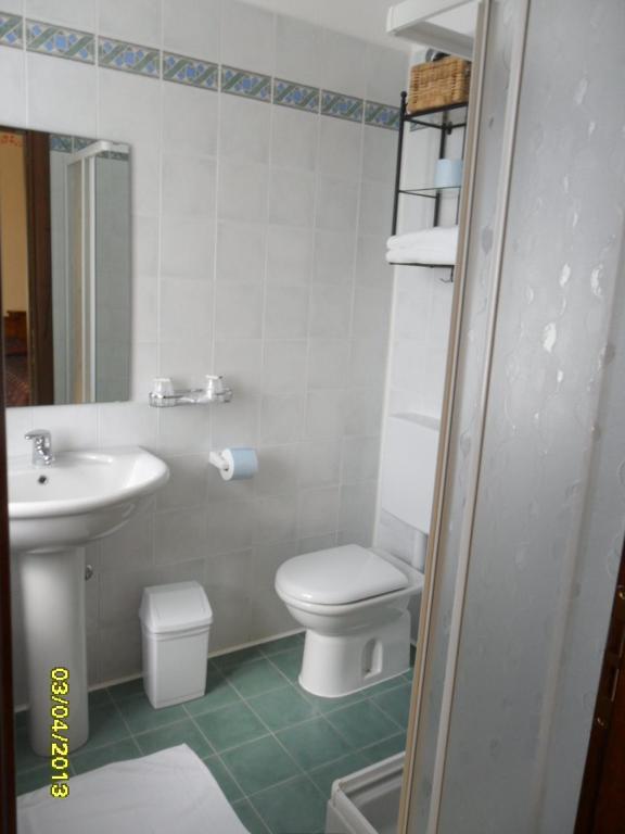 Agriturismo Cascina Vrona Villa Monteu Roero Buitenkant foto
